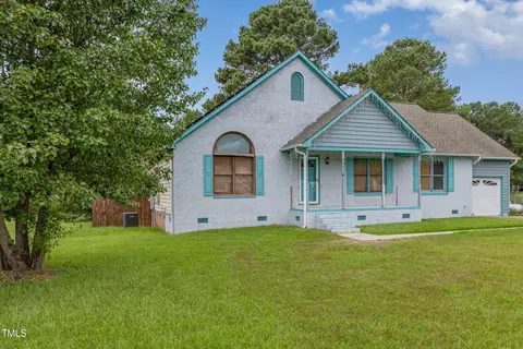 118 Christian St, Clayton, NC 27520