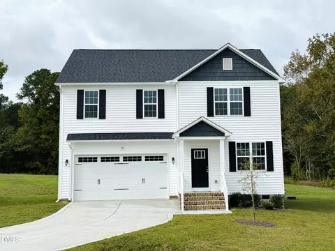 Exterior - 99 Mapledale Ct, Benson, NC 27504 photo 2 of 9