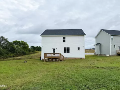 Exterior - 99 Mapledale Ct, Benson, NC 27504 photo 8 of 9