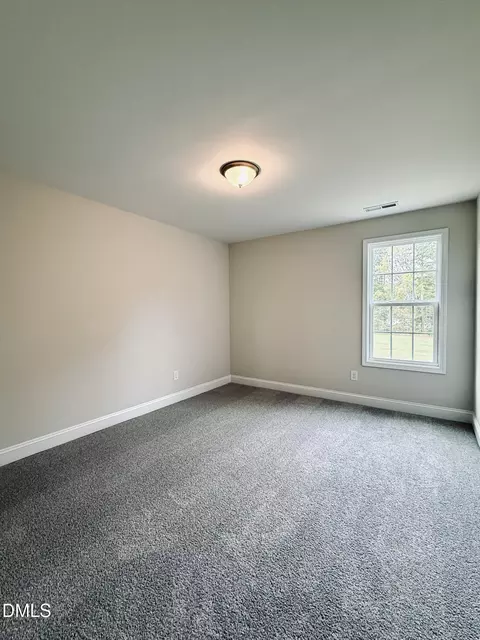 Bedroom - 99 Mapledale Ct, Benson, NC 27504 photo 1 of 3