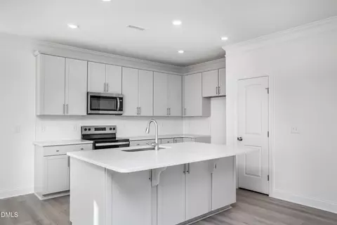 Kitchen - 3708 Vector Dr #EF 22, Wilson, NC 27896 photo 3 of 3