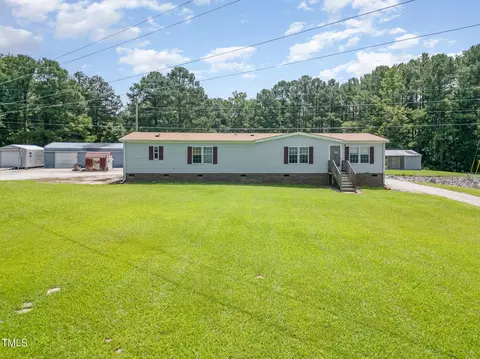 6674 Nc Hwy 39, Selma, NC 27576
