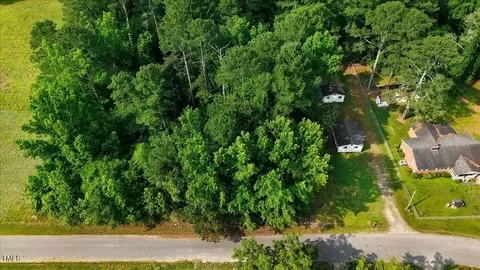 000 Dead End Rd, Enfield, NC 27823