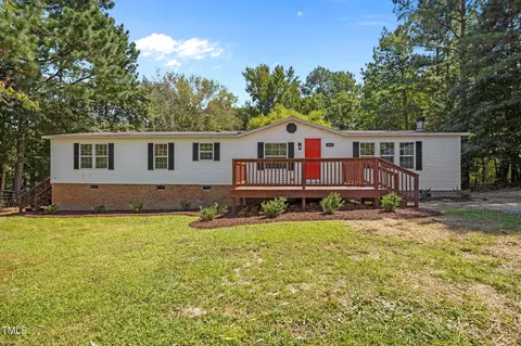 261 Ragland Ln, Henderson, NC 27537