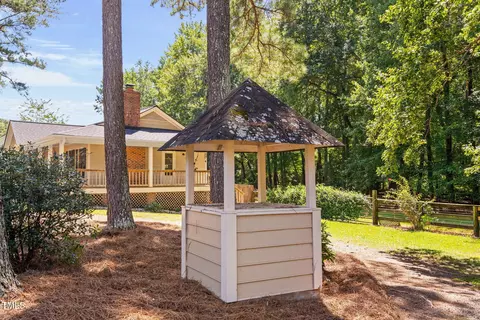 Exterior - 8736 Manns Loop Rd, Apex, NC 27539 photo 15 of 33
