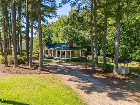 Exterior - 8736 Manns Loop Rd, Apex, NC 27539 photo 33 of 33