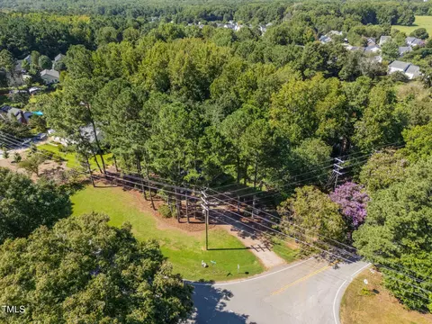 View/Area - 8736 Manns Loop Rd, Apex, NC 27539 photo 9 of 10