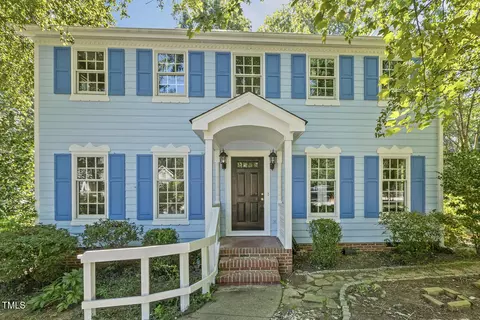 713 Valerie Dr, Raleigh, NC 27606