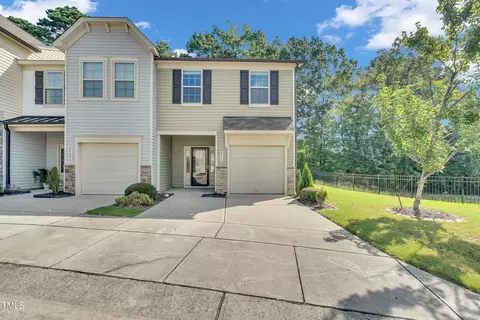 2911 Benevolence Dr, Raleigh, NC 27610