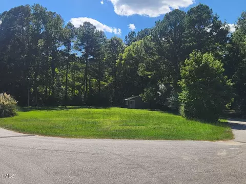 25 Carriage Cir, Louisburg, NC 27549