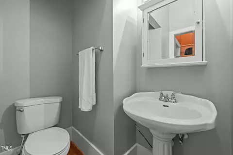 Bath - 413 Pearce Ave, Wake Forest, NC 27587 photo 3 of 3