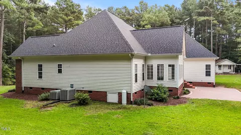 Exterior - 477 Westerman Pl, Smithfield, NC 27577 photo 9 of 11