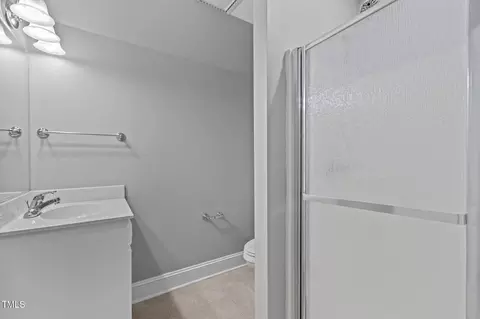 Bath - 477 Westerman Pl, Smithfield, NC 27577 photo 5 of 5