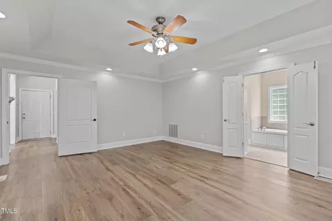 Entry Way - 477 Westerman Pl, Smithfield, NC 27577 photo 4 of 6