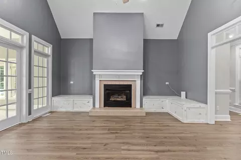 Living - 477 Westerman Pl, Smithfield, NC 27577 photo 2 of 3