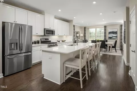 2215 Pitchfork Ln, Durham, NC 27713