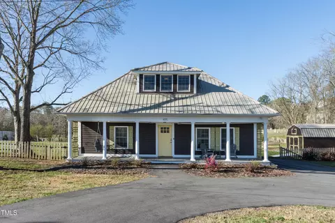 495 Moncure Loop Rd, Moncure, NC 27559
