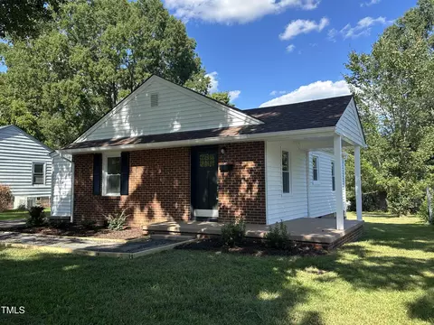 520 Delaware Ave, Burlington, NC 27217