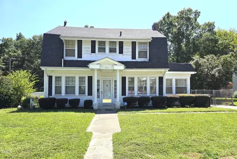 533 E St James St, Tarboro, NC 27886