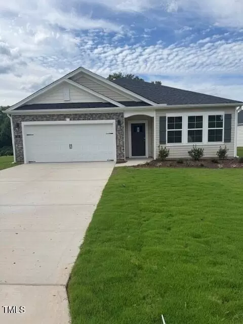 649 Starfall Rd, Graham, NC 27253