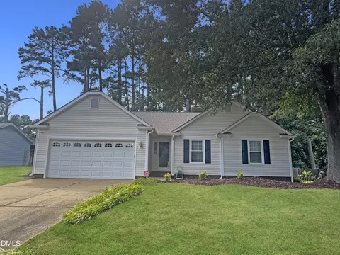 103 Stonecutter Ct, Garner, NC 27529