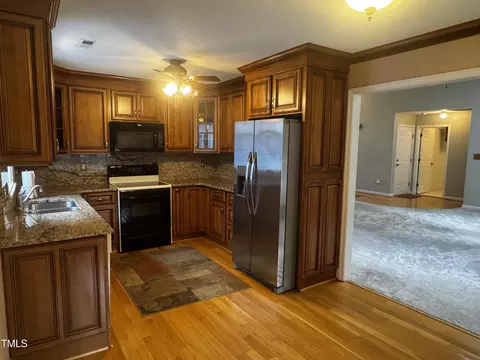 103 Stonecutter Ct, Garner, NC 27529 photo 11