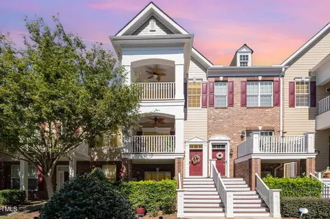 9221 Calabria Dr #105, Raleigh, NC 27617
