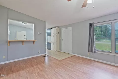 579 Lakerun Dr, Bunnlevel, NC 28323 photo 8