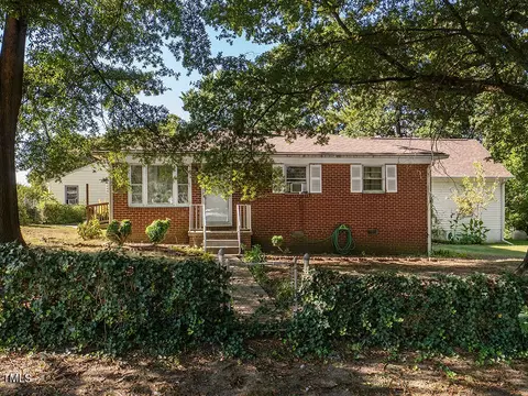 3301 Center St, Greensboro, NC 27407