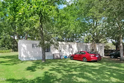 116 Linda St, Princeton, NC 27569