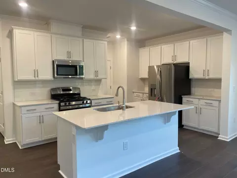 1106 Constellation Cir, Durham, NC 27703 photo 4