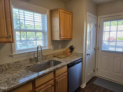 215 Highgate Cir, Wake Forest, NC 27587 photo 9
