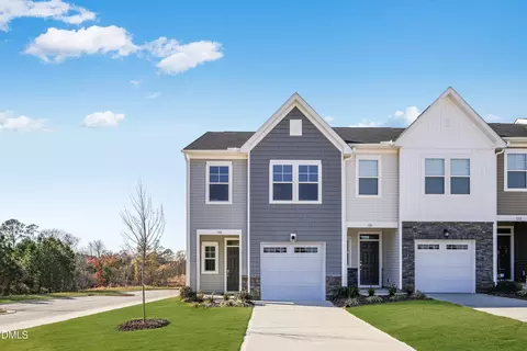 96 Florida St, Lillington, NC 27546