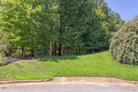 204 Alta Ct, Chapel Hill, NC 27514
