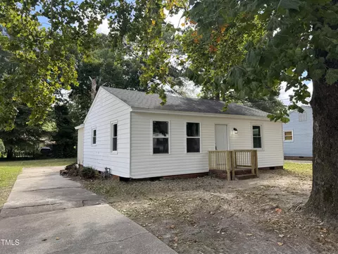 411 Denby St SW, Wilson, NC 27893