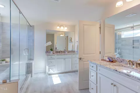 Bath - 1209 Birchbark Rd, Durham, NC 27705 photo 4 of 8