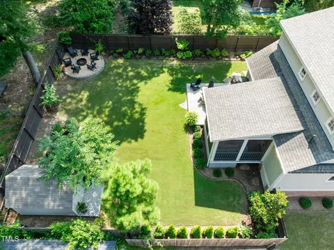 Exterior - 506 Everett Pl, Durham, NC 27701 photo 10 of 11