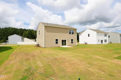 927 Dassault Ln, Spring Hope, NC 27882 photo 5