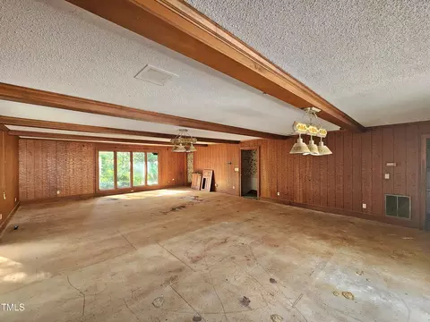 Living - 1602 Wellons Ave, Dunn, NC 28334 photo 12 of 15