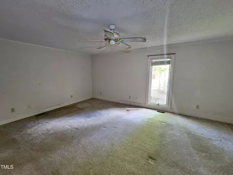 Bedroom - 1602 Wellons Ave, Dunn, NC 28334 photo 6 of 7