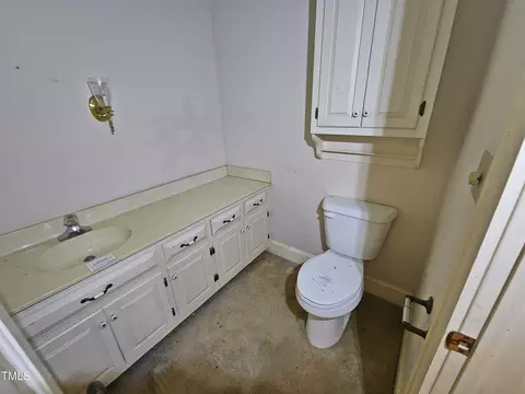 Bath - 1602 Wellons Ave, Dunn, NC 28334 photo 16 of 19
