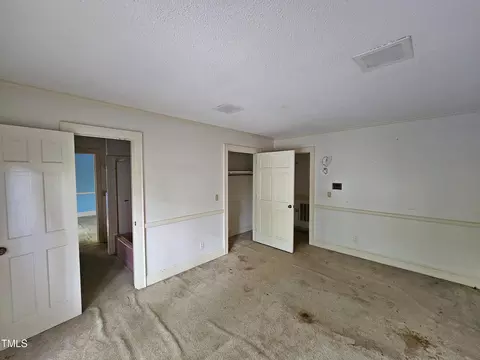 Bedroom - 1602 Wellons Ave, Dunn, NC 28334 photo 4 of 7