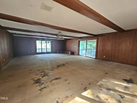 Living - 1602 Wellons Ave, Dunn, NC 28334 photo 13 of 15