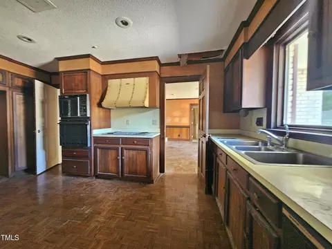Kitchen - 1602 Wellons Ave, Dunn, NC 28334 photo 2 of 9