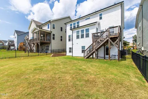 Exterior - 236 Simwood Ave, Wake Forest, NC 27587 photo 8 of 11