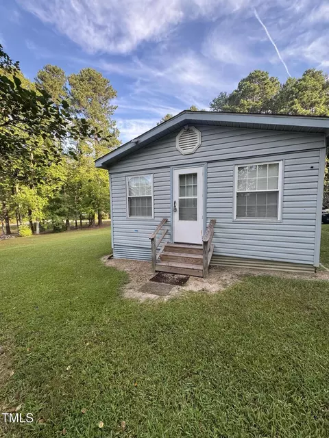 108 Geronimo Dr, Louisburg, NC 27549