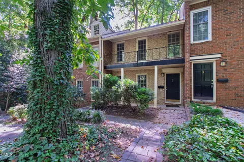 409 Smith Ave #102, Chapel Hill, NC 27516