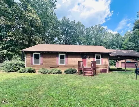 1545 Dogwood Dr, Oxford, NC 27565