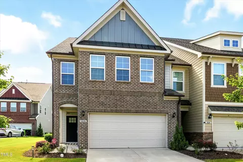 1028 Brennan Green Ct, Morrisville, NC 27560