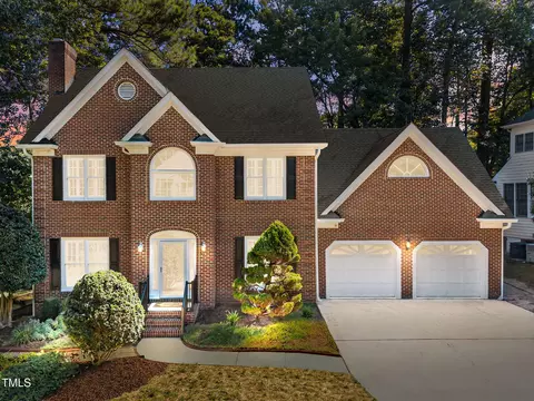 322 Parkmeadow Dr, Cary, NC 27519